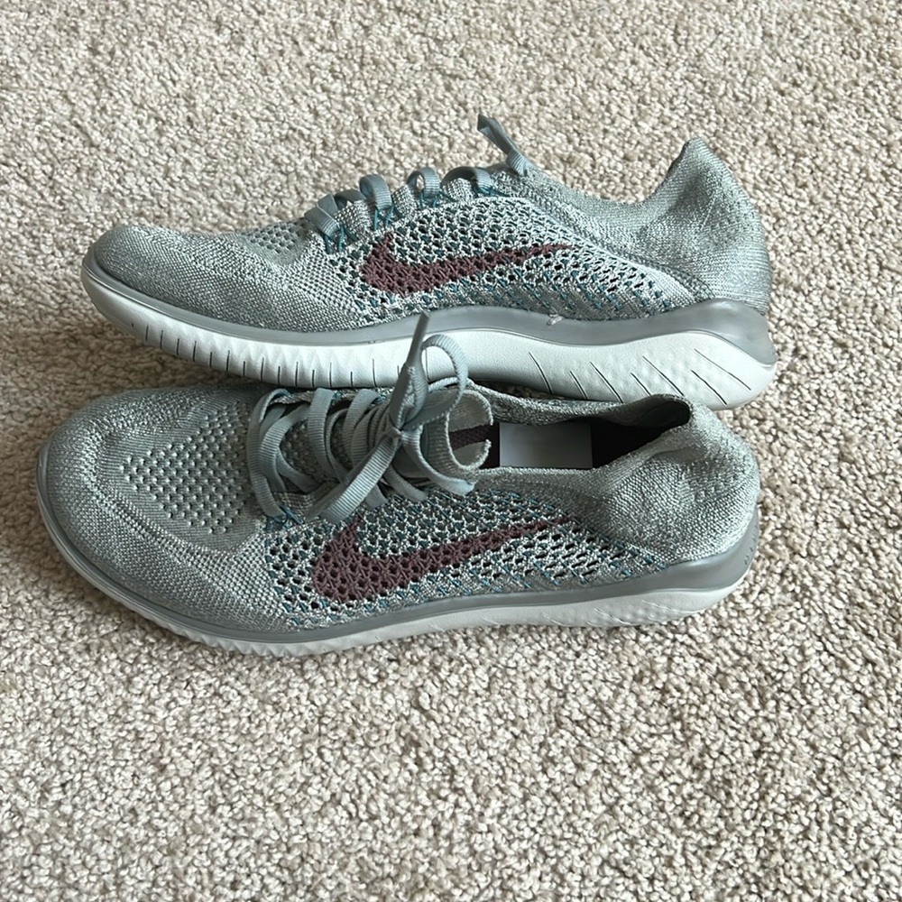 Nike Free RN Flyknit